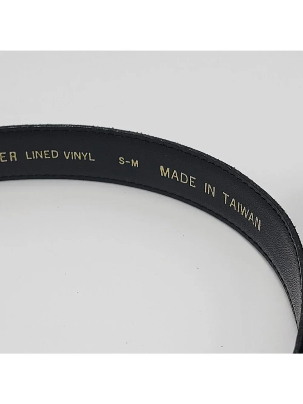 Black Genuine Leather Belt With Gold Buckle & Vinyl Lining - Size S-M Made In Ta